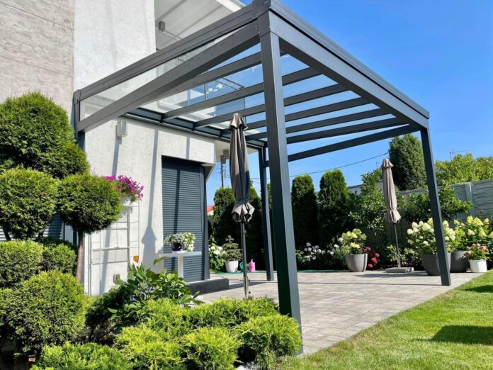 Aluminiowe zadaszenia tarasów