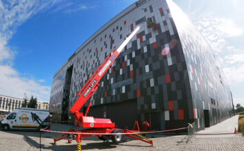 Usługi wysokościowe przy czyszczeniu elewacji – kiedy budynek wymaga interwencji alpinistów? Usługi wysokościowe przy czyszczeniu elewacji