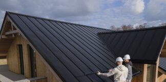Technologia montażu dachówek płaskich