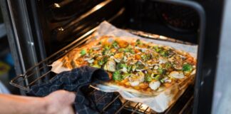 Sekrety domowego pizzaiolo – jak opanować kamień szamotowy i cyrkulację ciepła w piecu